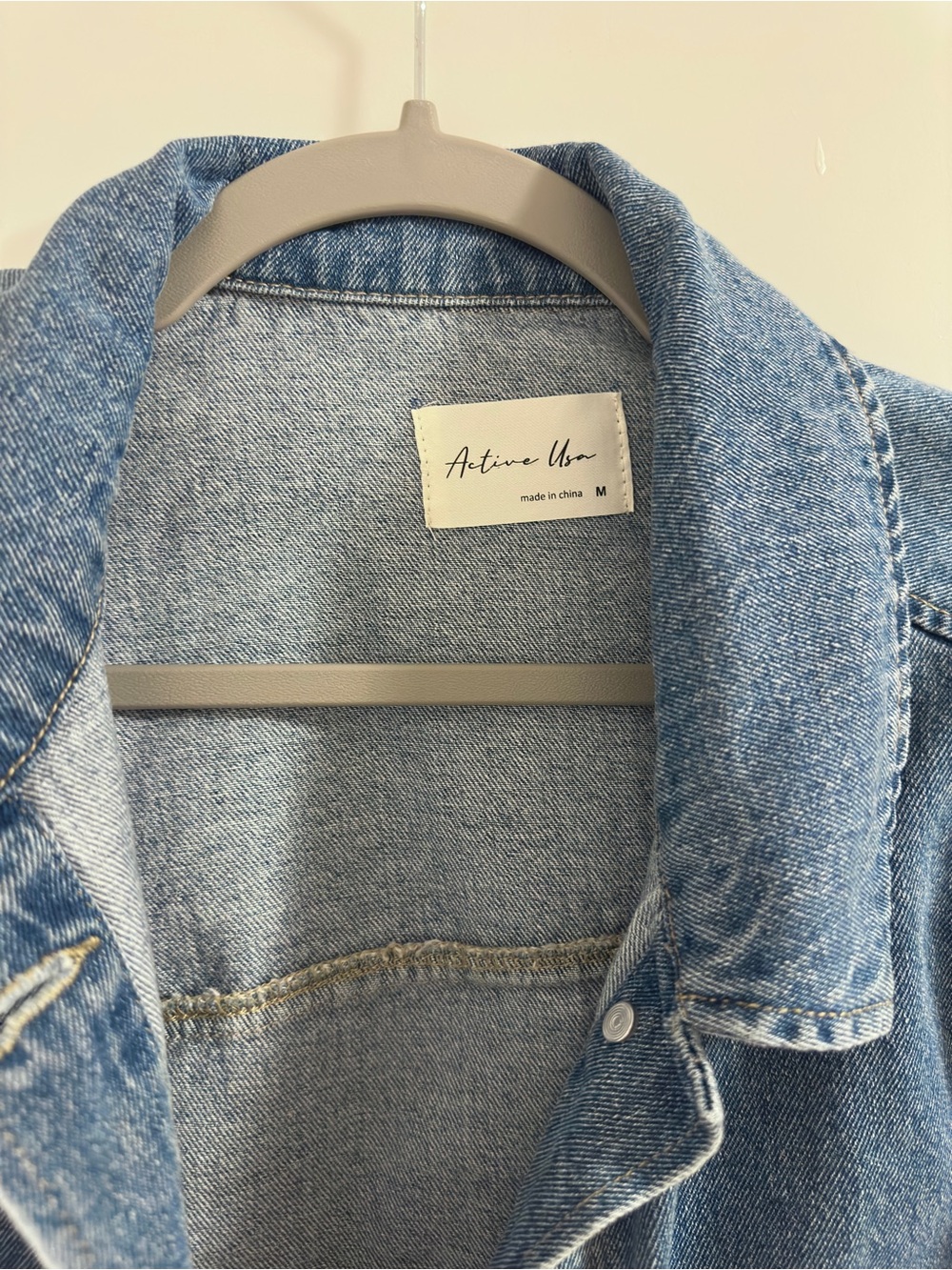 100% Cotton Cropped Boxy Denim Jacket - Picture 3 of 4
